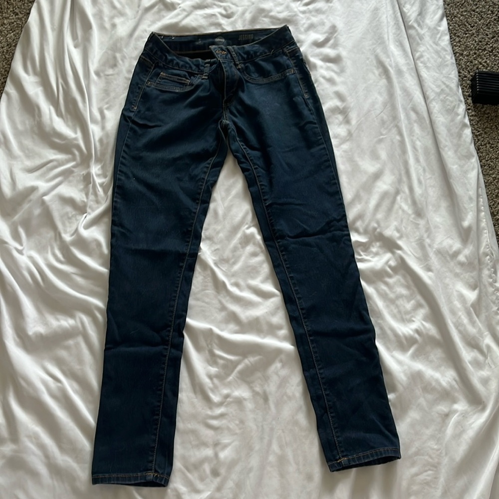 Skinny jeans